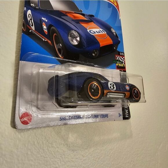 Set Of 2 Hot Wheels Shelby Cobra Daytona Coupe HW Race Day Gulf - Picture 7 of 10